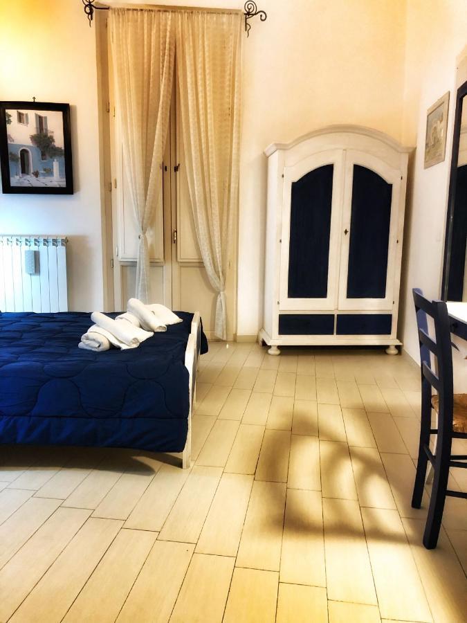 Bed and Breakfast Palazzo Salìa Lecce Esterno foto